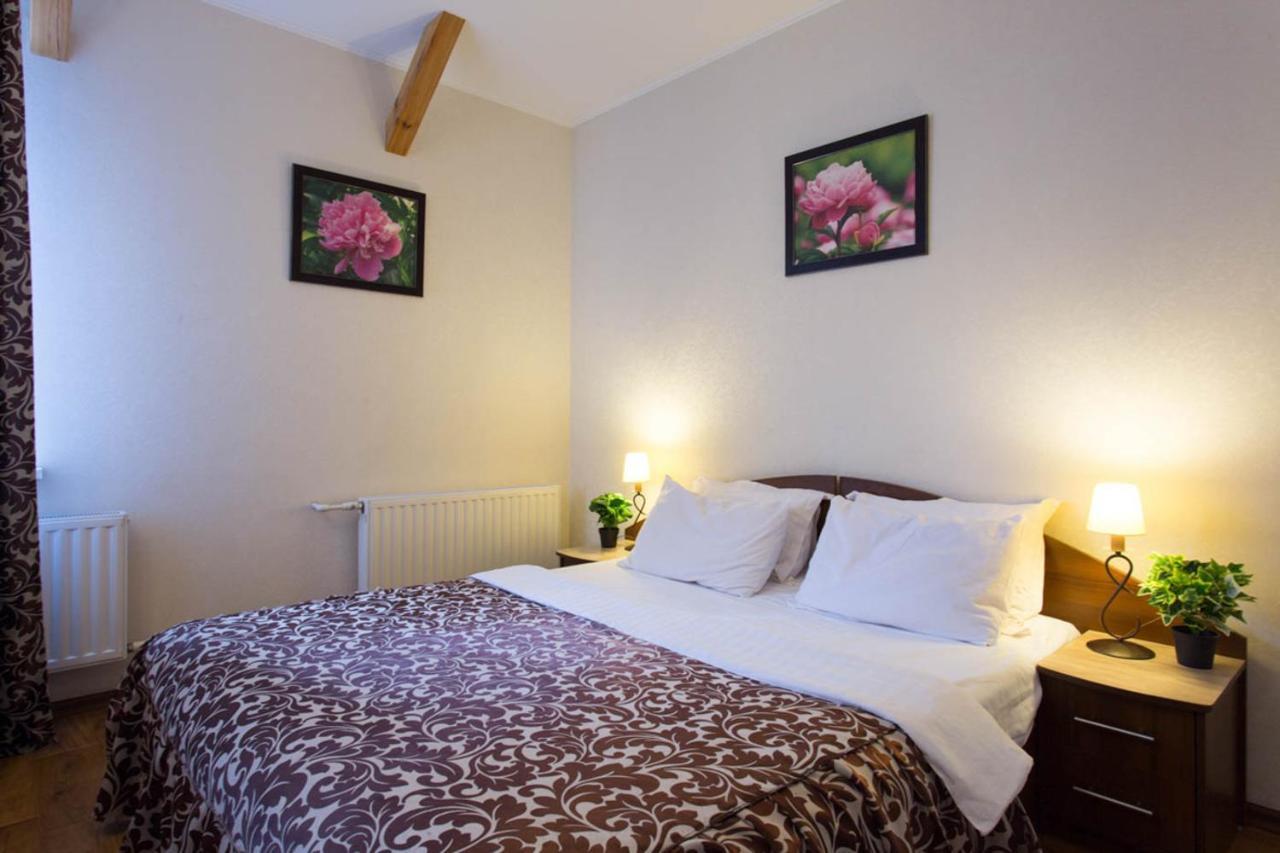 Excellent studio apartment in the Center - Kravtsova lane 13B Charkov Buitenkant foto