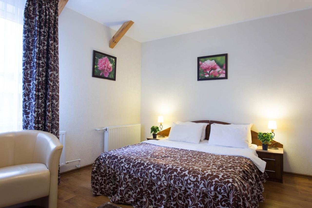 Excellent studio apartment in the Center - Kravtsova lane 13B Charkov Buitenkant foto